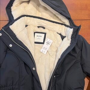 Hollister Women's Dark Gray Puffer Jacket
